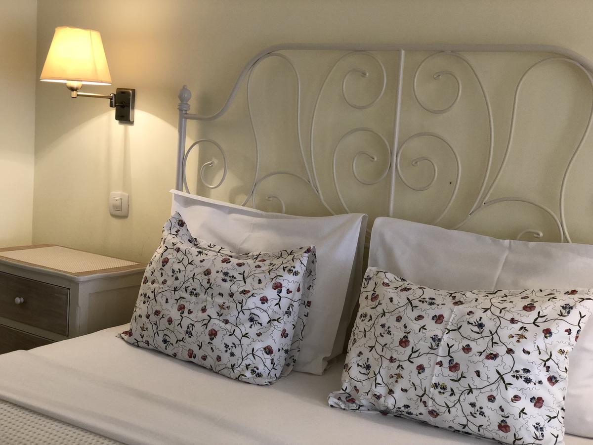 Guest House Sea Breeze Sveti Stefan Exterior foto