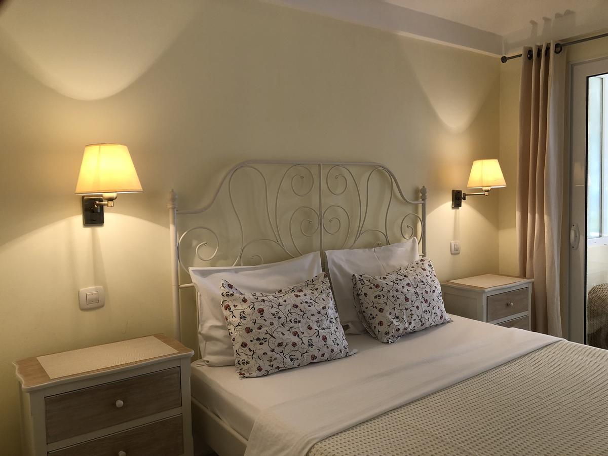Guest House Sea Breeze Sveti Stefan Exterior foto